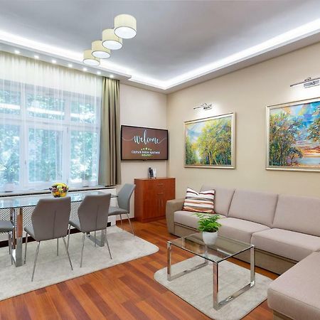 Citypark Deluxe Apartment Budapest Eksteriør bilde